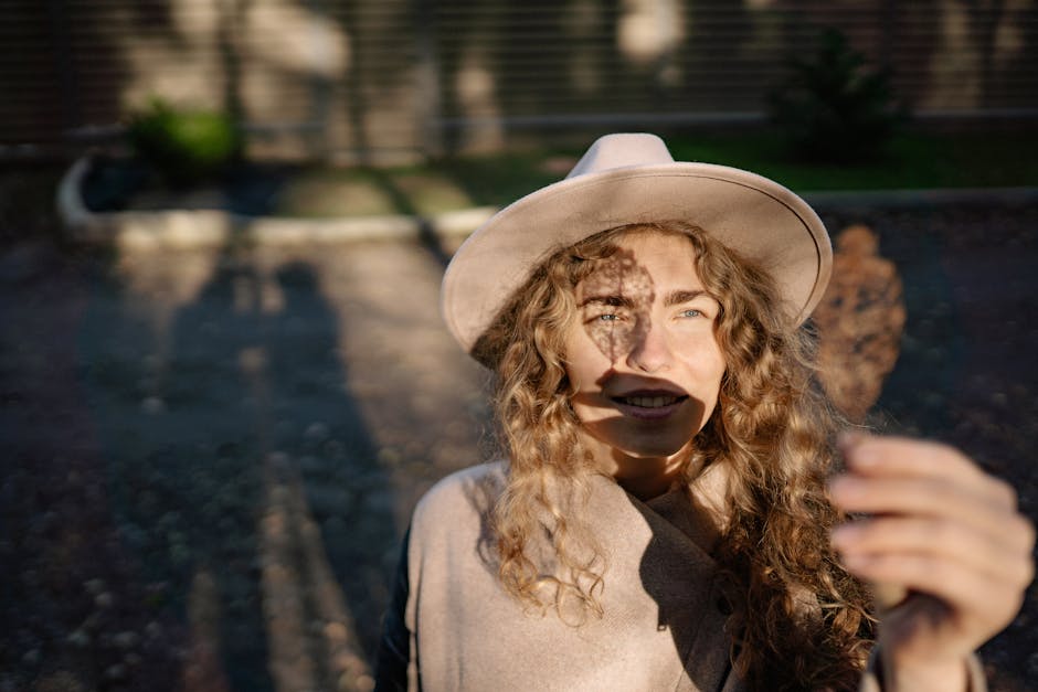 Choosing the Perfect Wide Brim Hat: Tips from the Experts - City Hatters